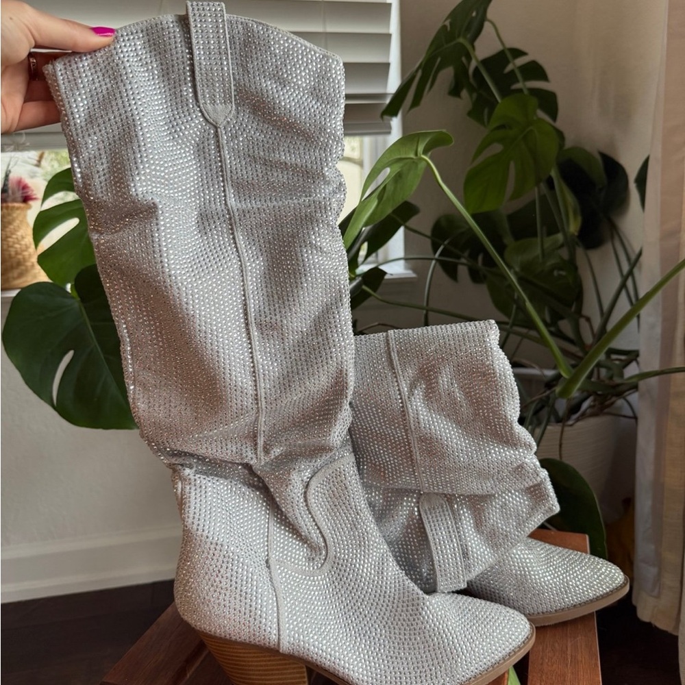 Forever Link Silver Rhinestone cowboy Boots